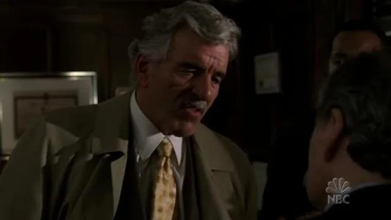 Кадры из сериала Закон и порядок (1990)